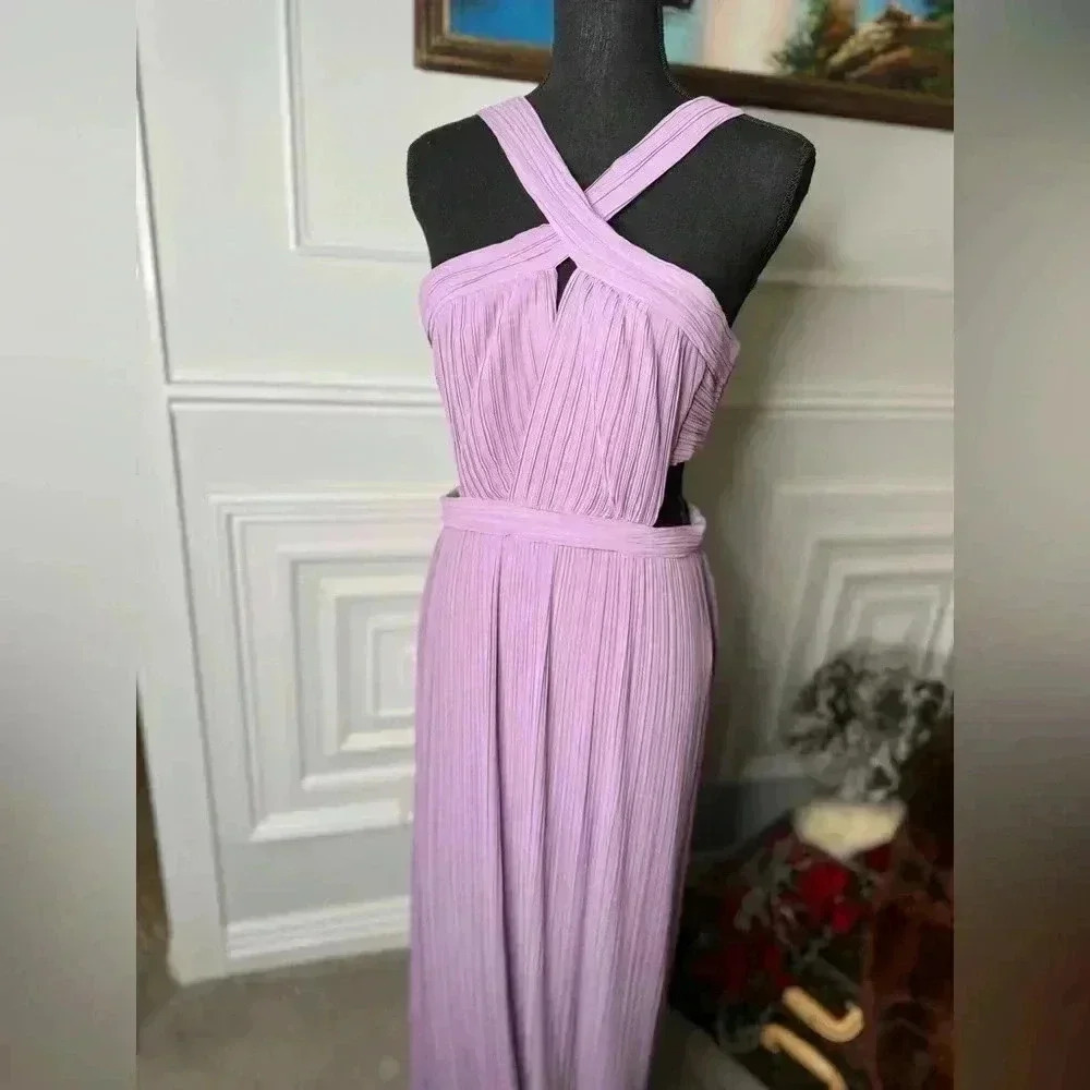 BNWT Crisscross Cut-Out pleated and lined long Gown - Picture 8 of 17